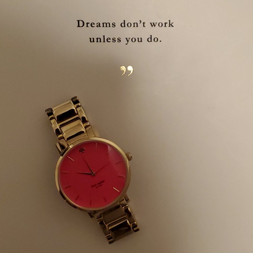 Watch - Picture 2 of 4